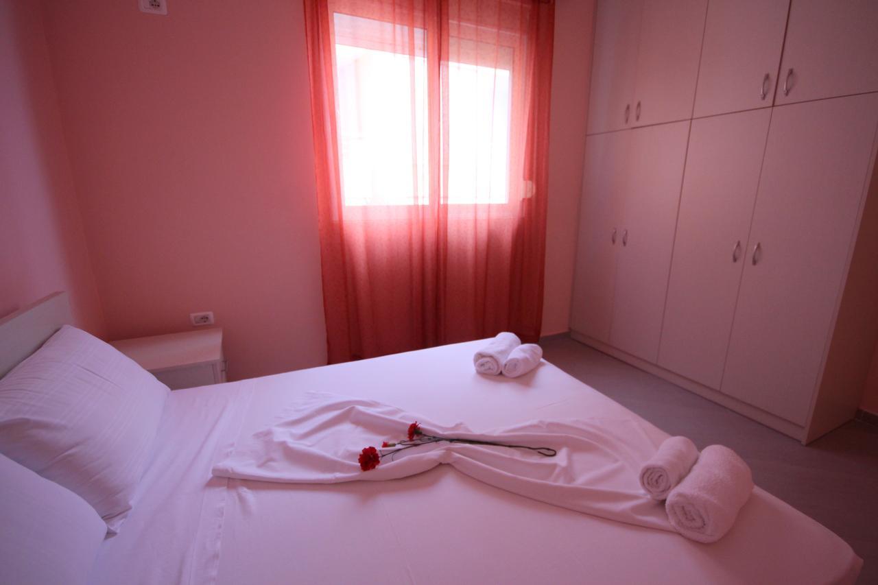Ideal Holiday Apartments Саранде Екстериор снимка