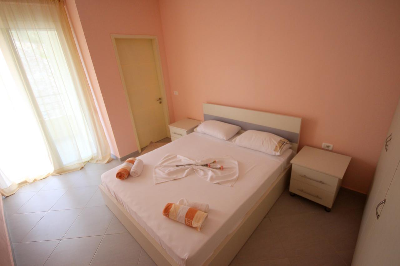 Ideal Holiday Apartments Саранде Екстериор снимка
